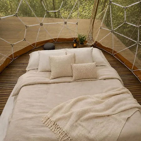 Dôme Glamping Sous Les étoiles, Rivière, Animaux, Douche Ambiance Bali, Cévennes *