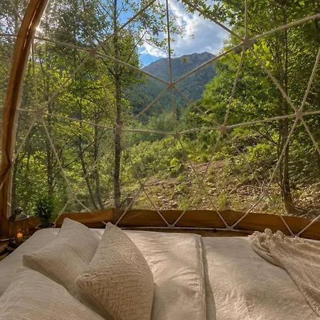 Dome Glamping Sous Les Etoiles, Riviere, Animaux, Douche Ambiance Bali, Cevennes Kemping *