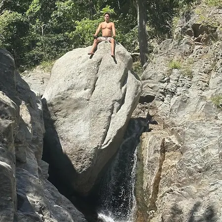 Dôme Glamping Sous Les étoiles, Rivière, Animaux, Douche Ambiance Bali, Cévennes Camping *